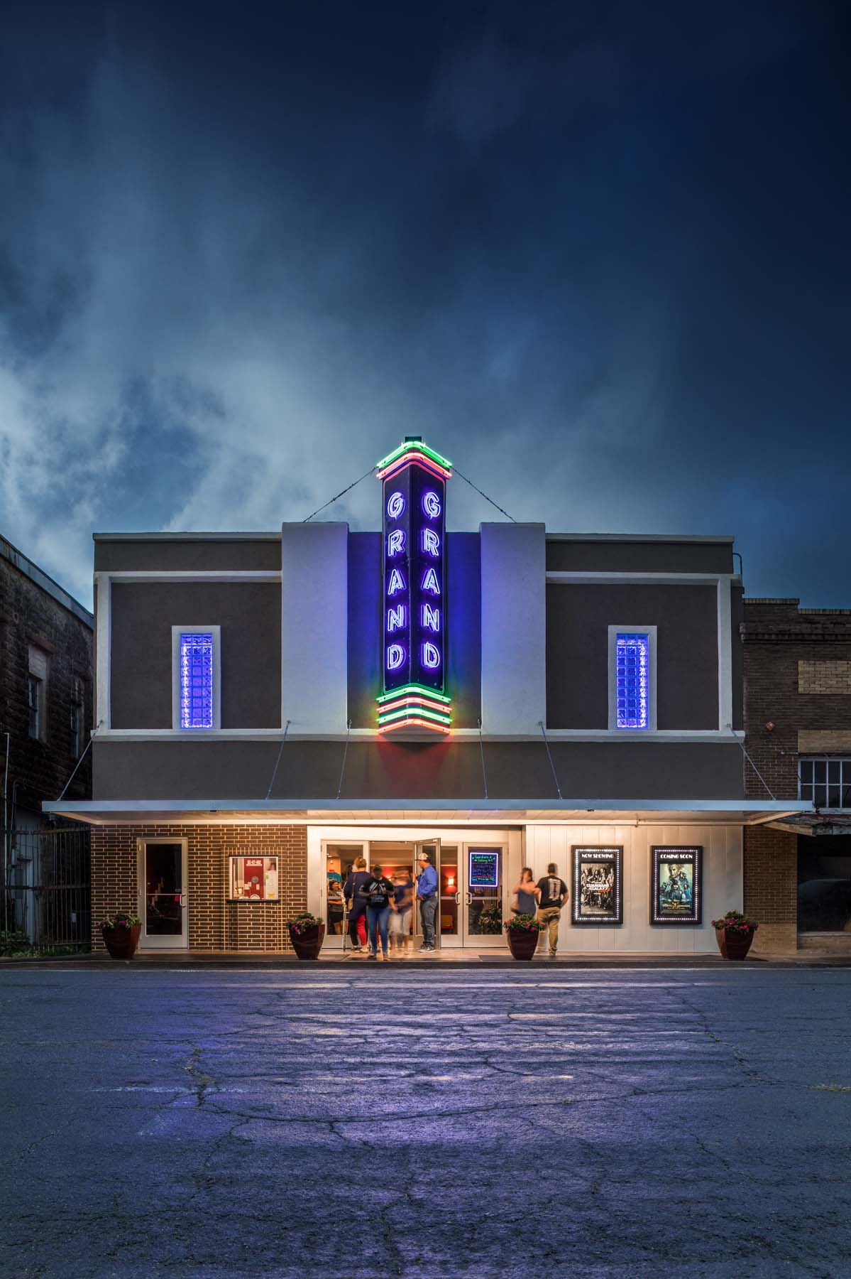 GRAND THEATER, YOKUM, TX